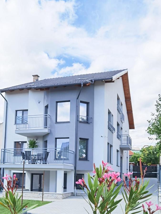 Silver Eden Apartments Cluj-Napoca Esterno foto