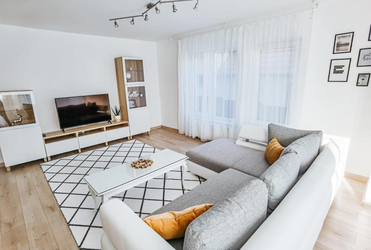 Silver Eden Apartments Cluj-Napoca Esterno foto